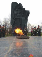 Памятник погибшим в ВОВ в селе Стрелецкое